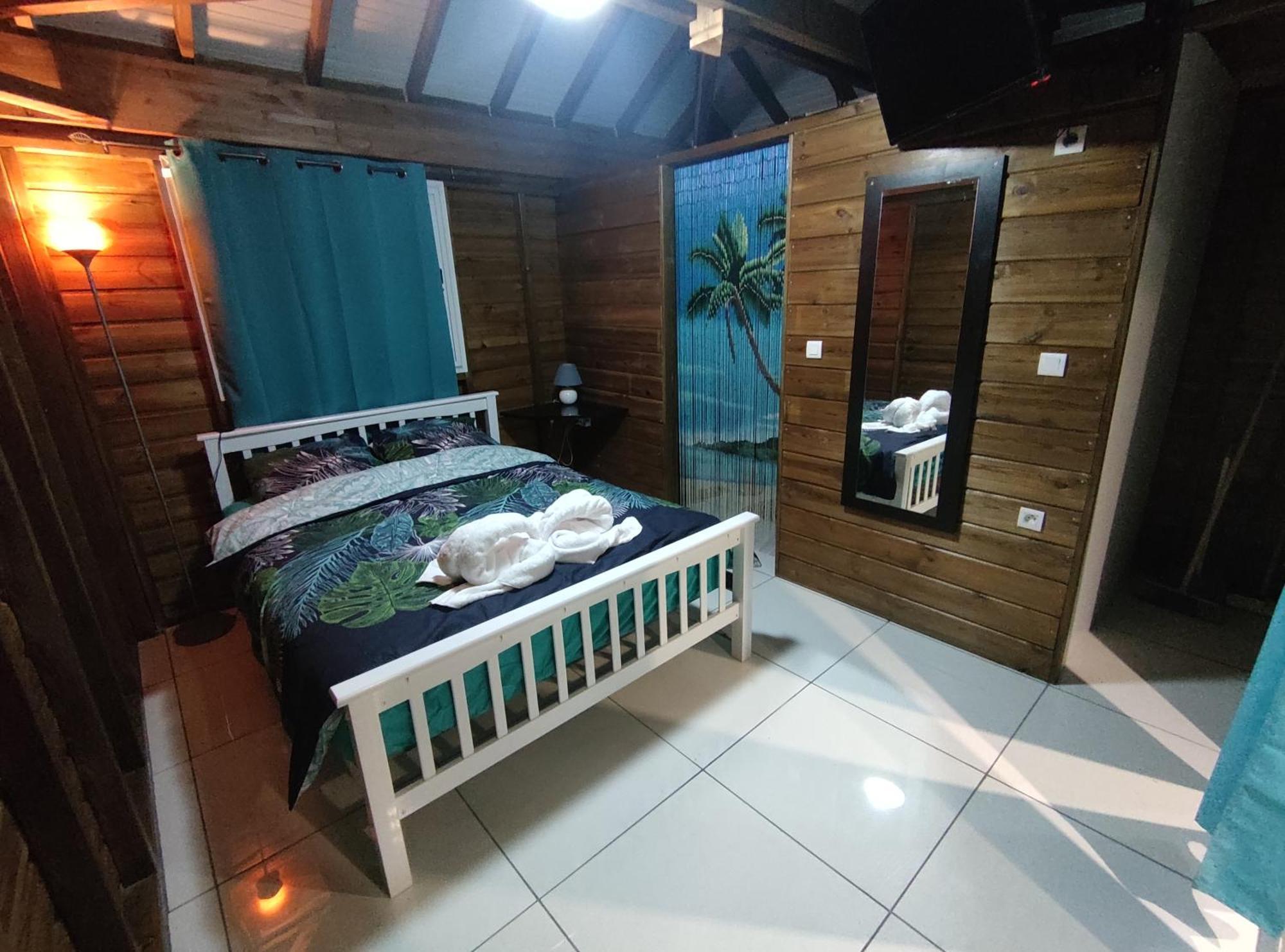 Gwada Fun Habitation Hotell Saint-Claude Exteriör bild